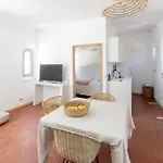 La Batisse En Blanc