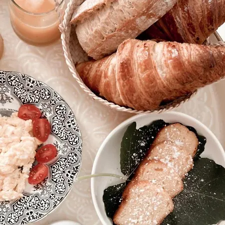 La Batisse En Blanc Ξενοδοχείο *