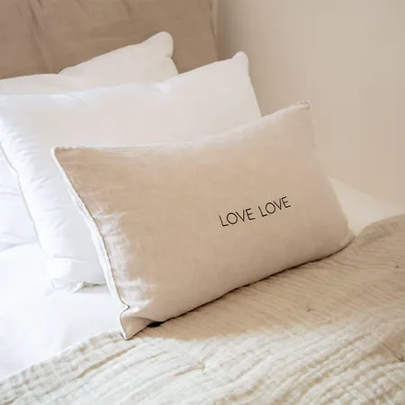 La Batisse En Blanc *