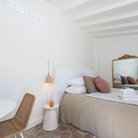 La Batisse En Blanc Hotel Golfe-Juan